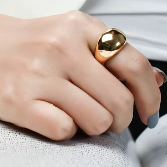 14K Gold Filled Geometric Dome Ring - Picture 4 of 4